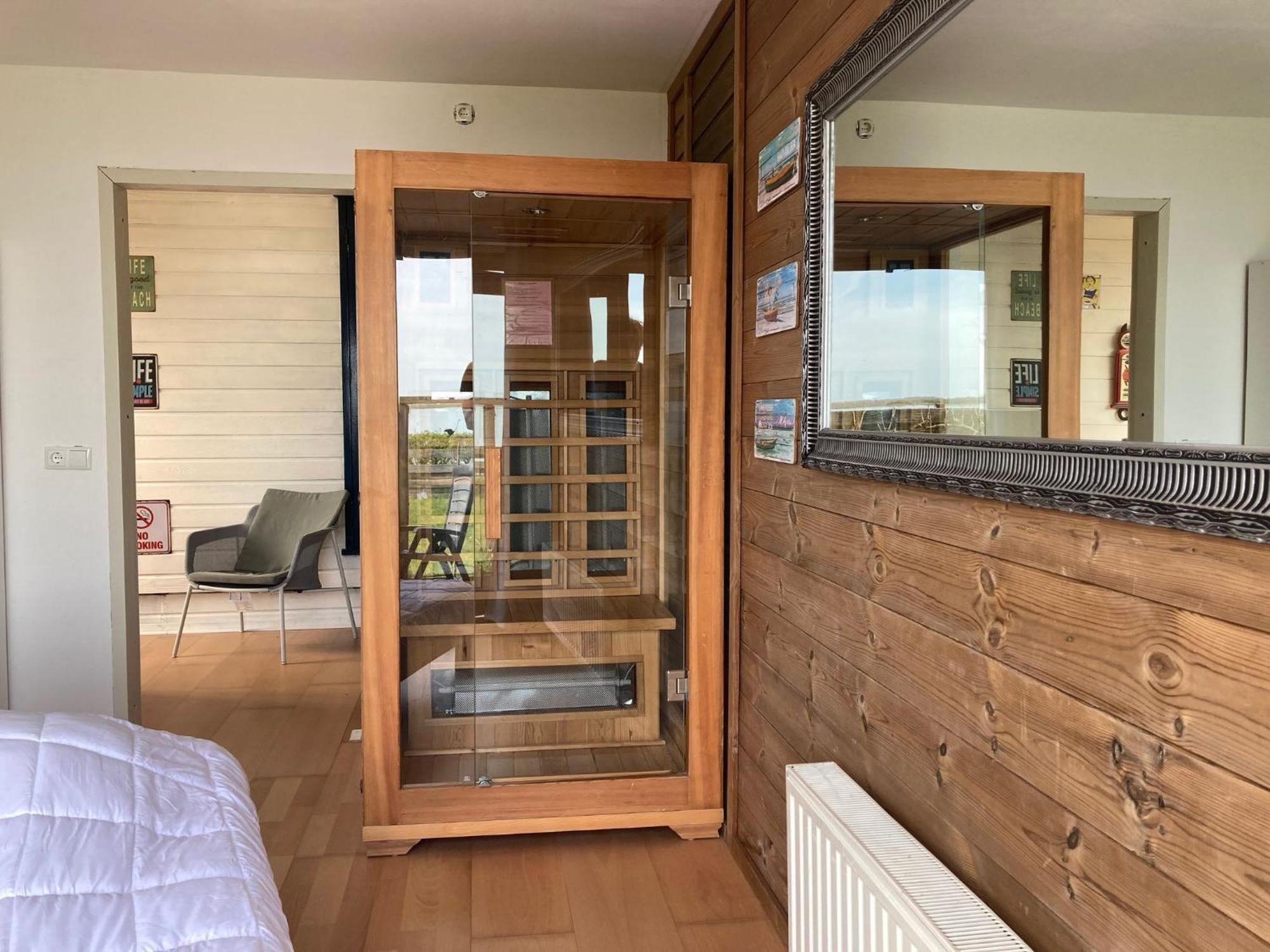 Lakeview 6 Pers Holiday Home Aurora With Fenced Garden, Whirlpool And Sauna Anjum Экстерьер фото